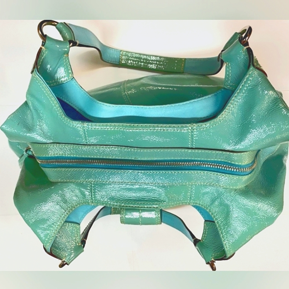 COACH 🐎 BOHO Blue Green Shimmer Patent Leather! - Picture 4 of 10
